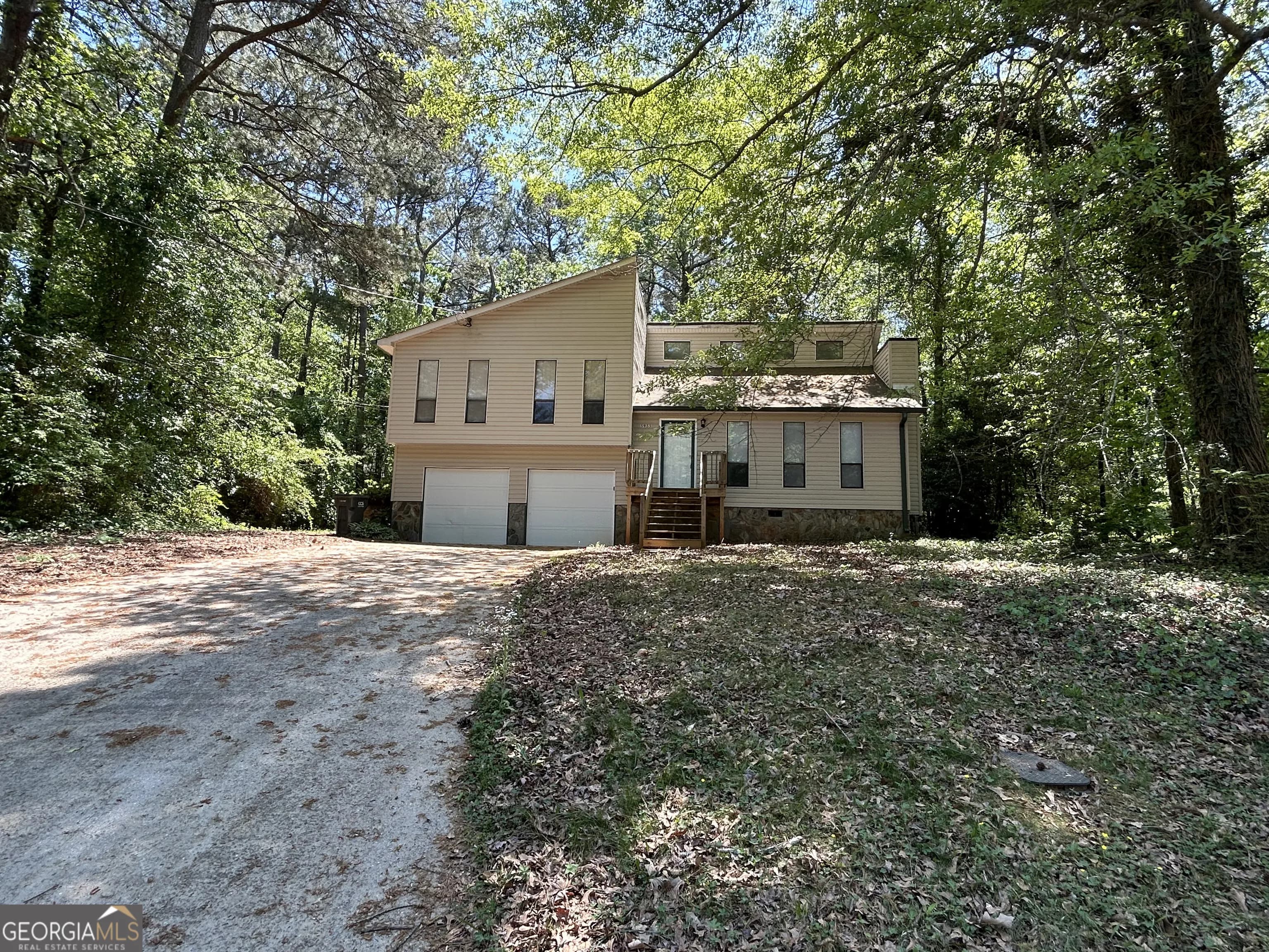 5955 Sutton Pl, Douglasville