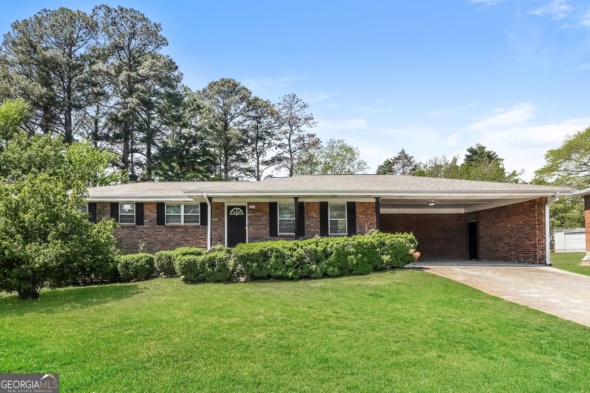 3324 Cheoah Dr, Douglasville