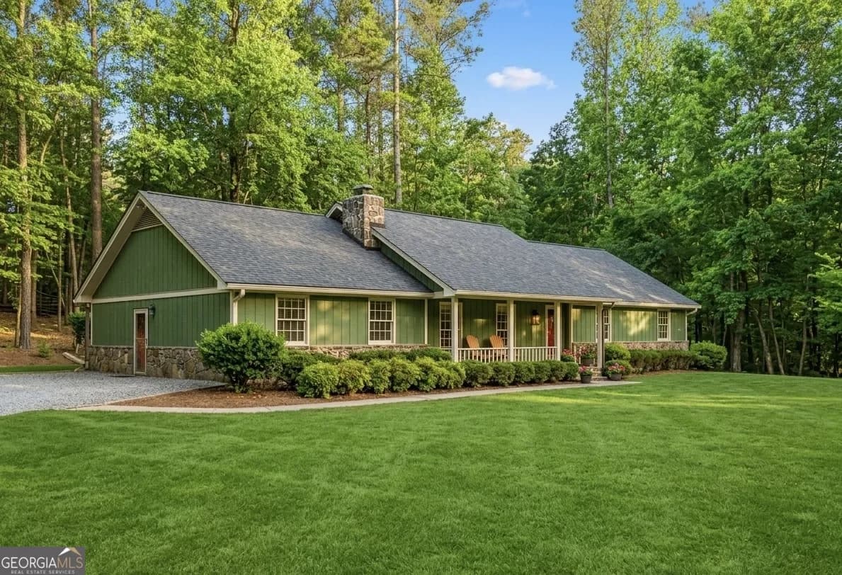 486 Sweetwater Bnd, Villa Rica