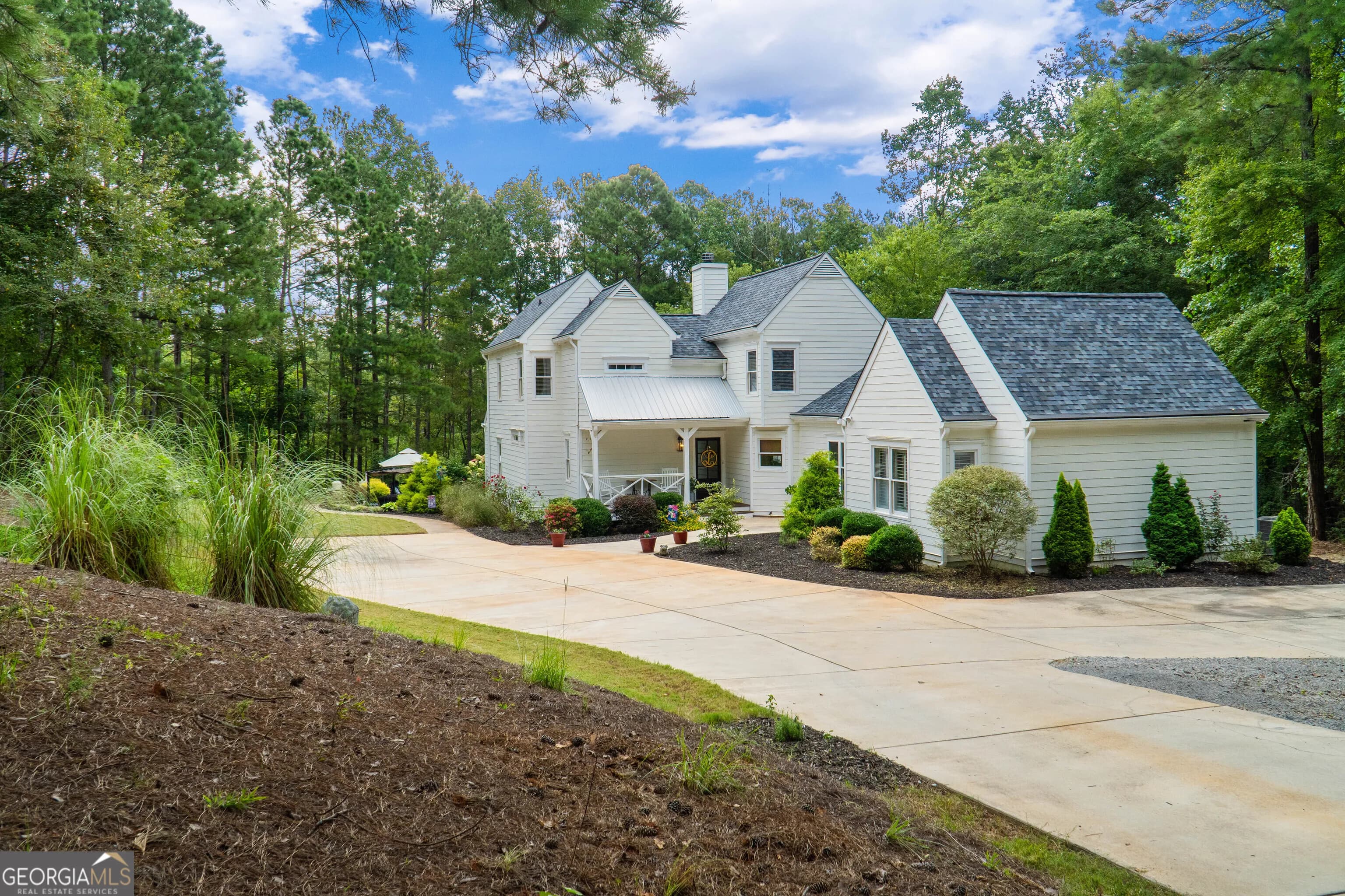 7738 Post Rd, Winston
