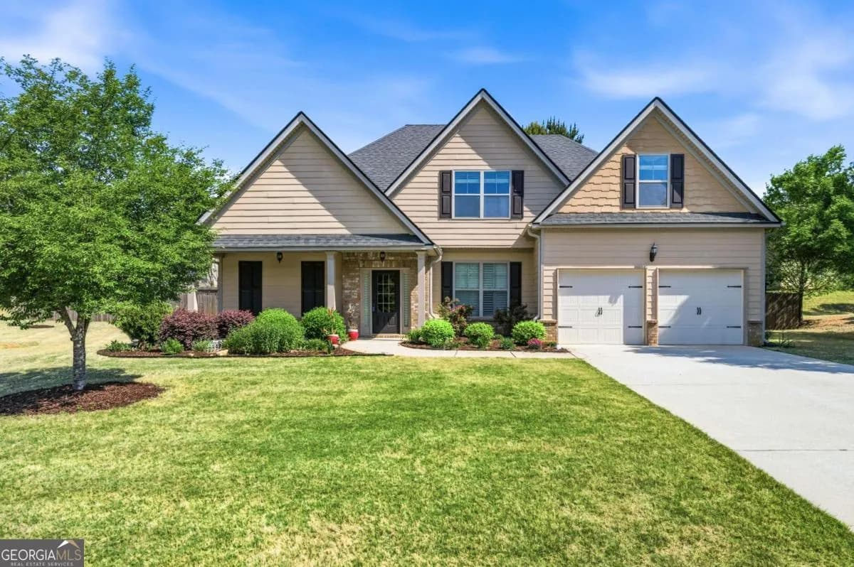 3890 Savannah Trce, Douglasville