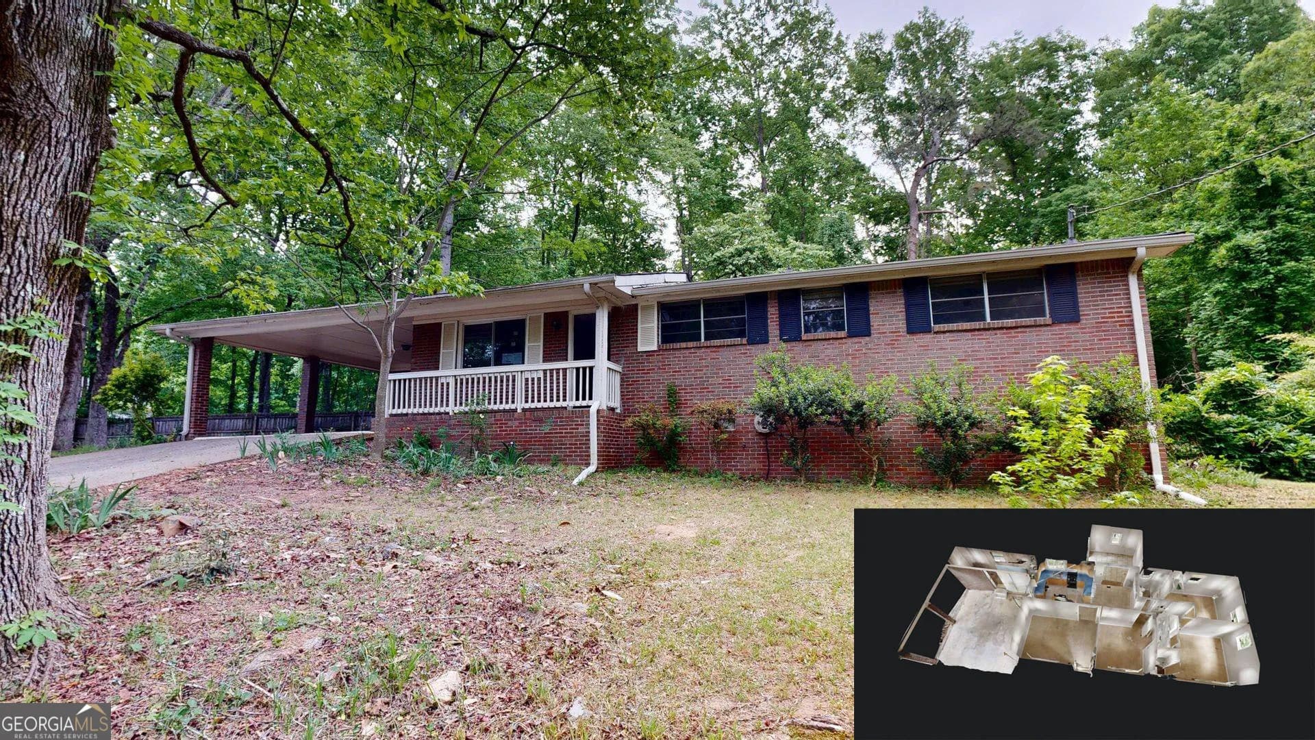 6198 Rocky Creek Dr, Douglasville