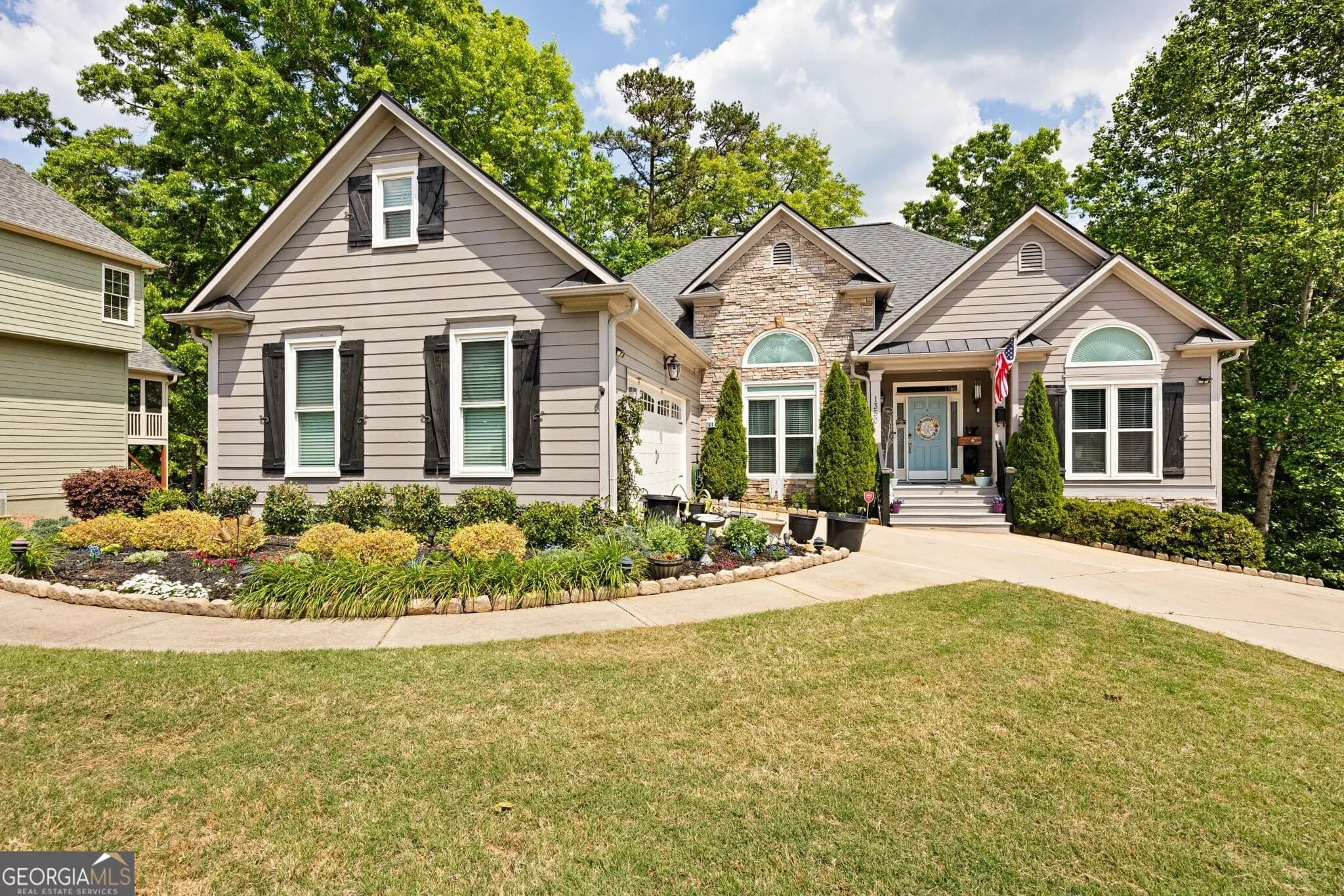 1350 Chester Harris Dr N, Dallas