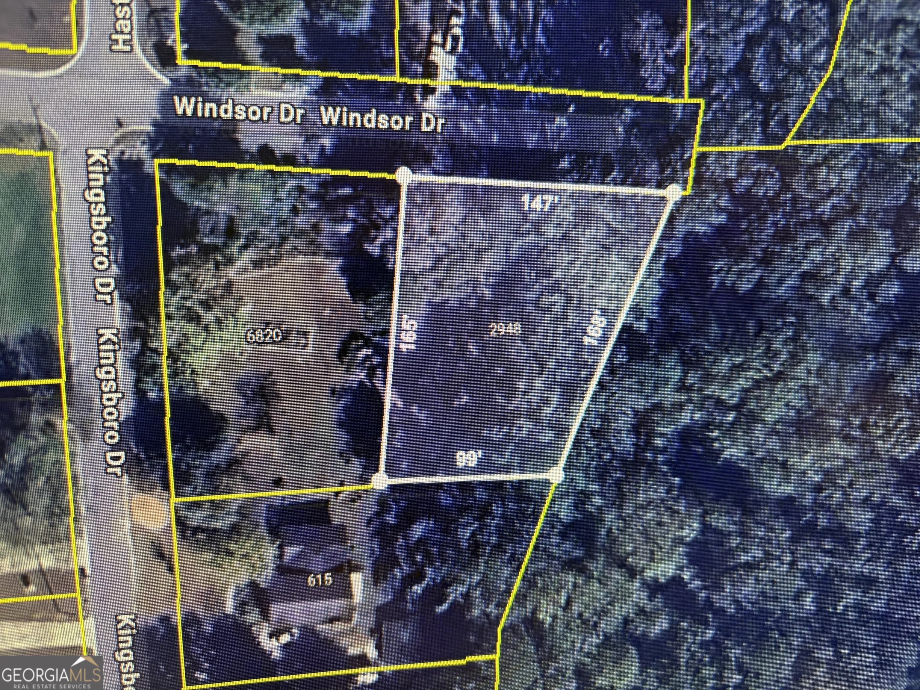2948 Windsor Dr, Lithia Springs