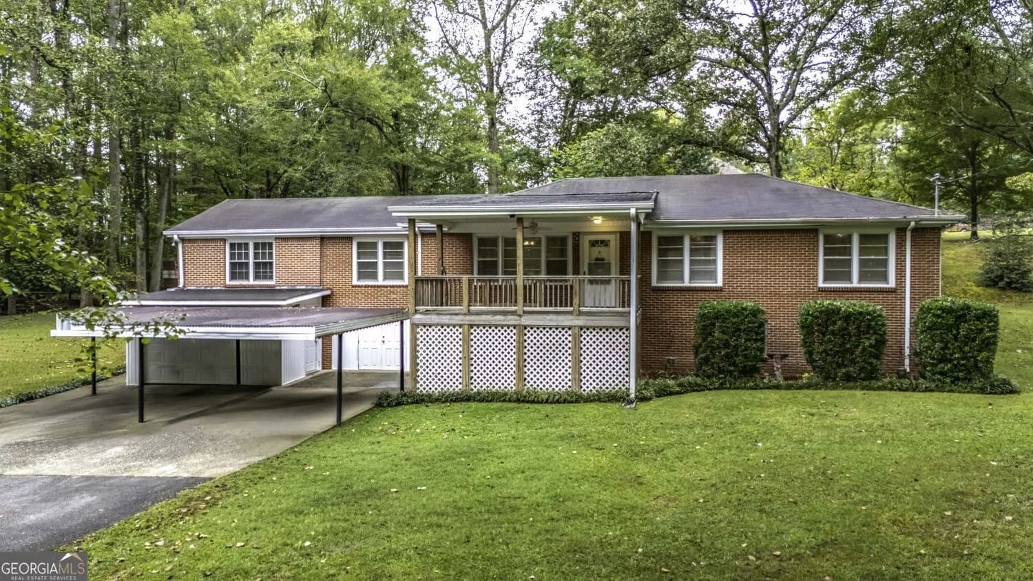 7146 Old Beulah Rd, Lithia Springs