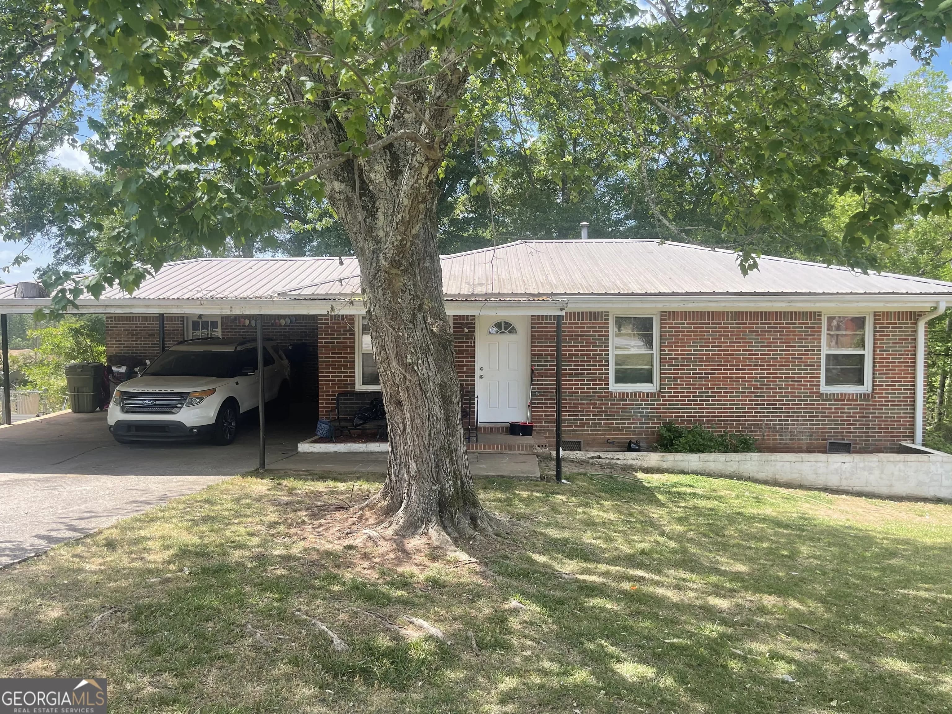 810 Stewart St, Carrollton