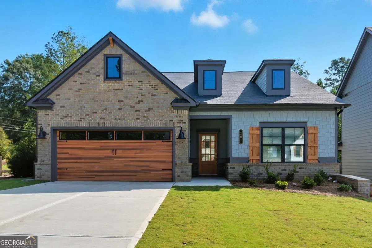 104 Everwood Ct, Dallas