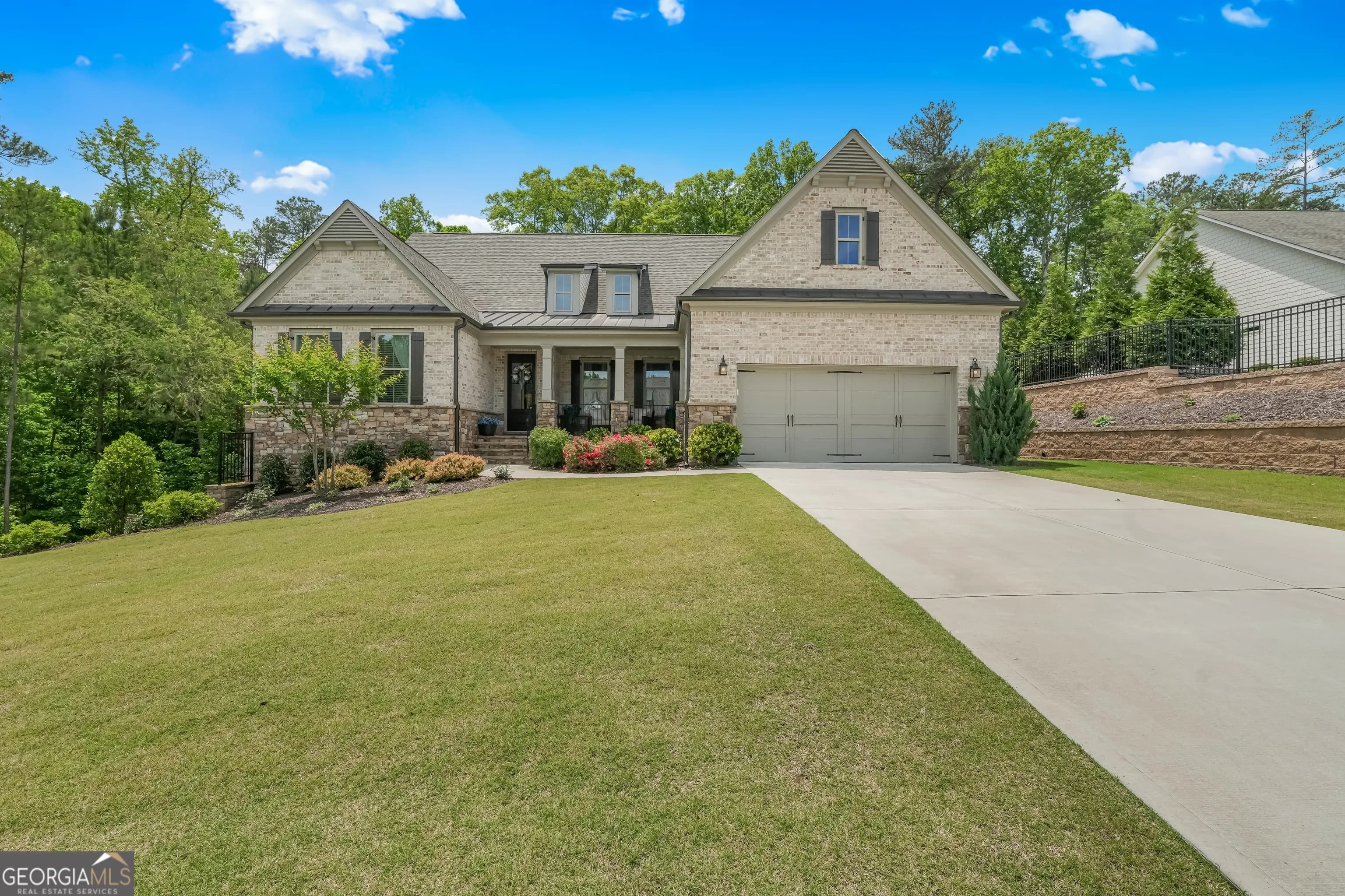 94 Vandiver Ct, Acworth